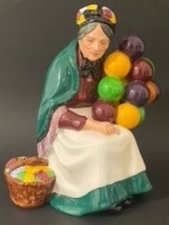 Royal Doulton English Figurine The Old Balloon Seller HN 1315 - 7 1/2" H