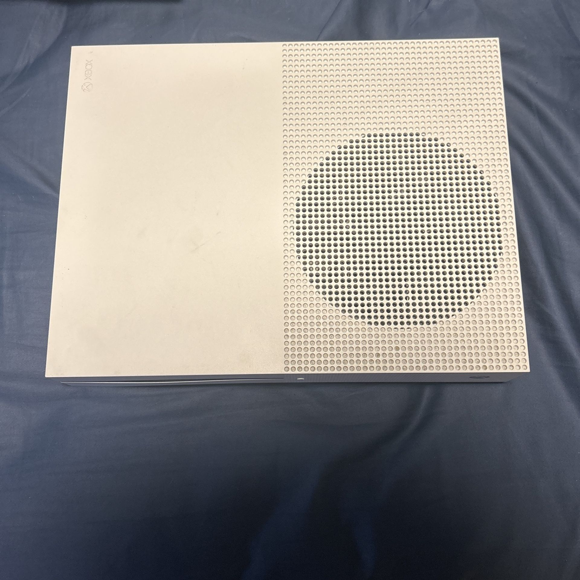Xbox One S 500GB Perfect Condition