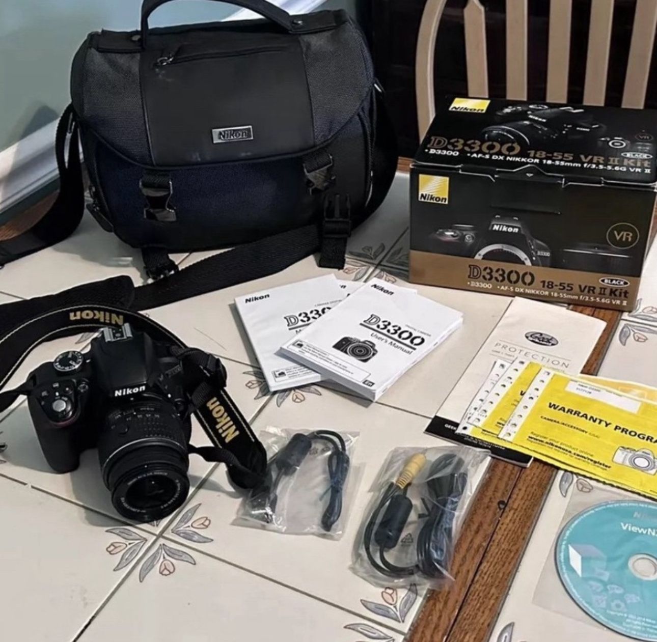 Nikon D D3300 24.2MP Digital SLR Camera - Black (Kit w/ AF-S DX VR II 18-55mm...