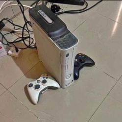 Xbox 360 Console 