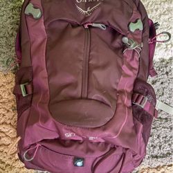 OSPREY Sirrus 24 Backpacking  Backpack (Brand NEW)
