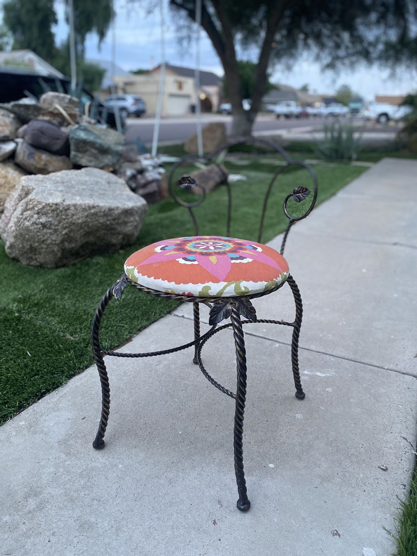 Small Cute Chair