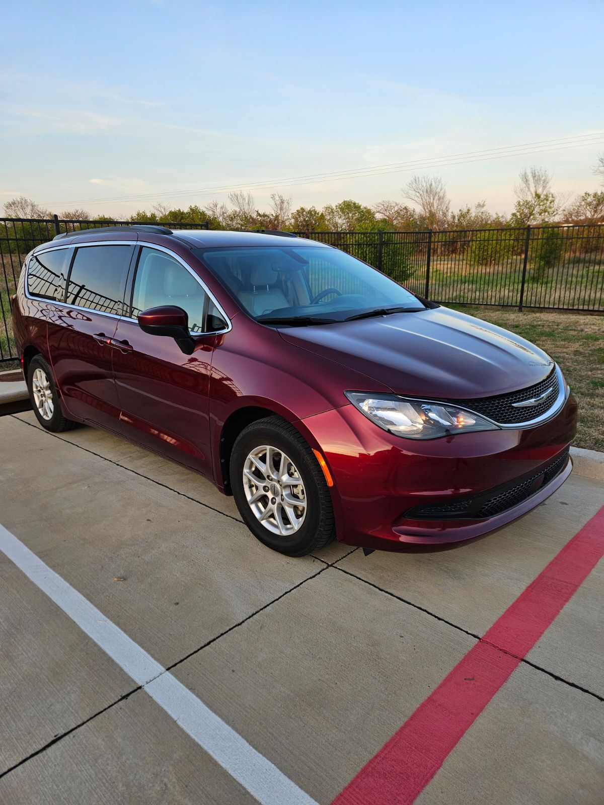 2021 Chrysler Voyager