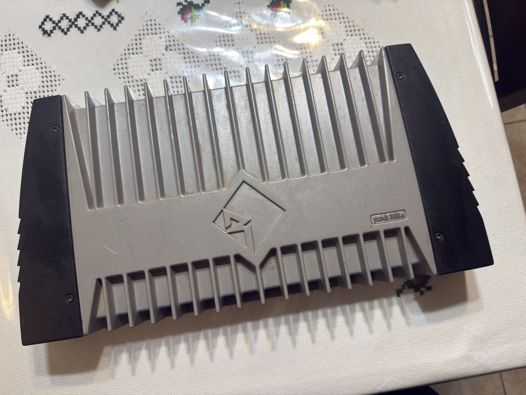 Rockford Fosgate Punch 360.6 Old School 6 Channels Car Audio Amplifier 