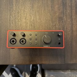 Focusrite 4i4