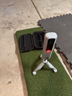 Rapsodo mlm2pro golf launch monitor.