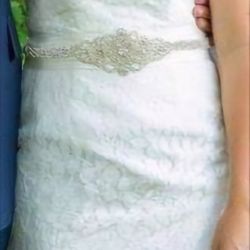 Galina sleeveless/strapless white wedding dress