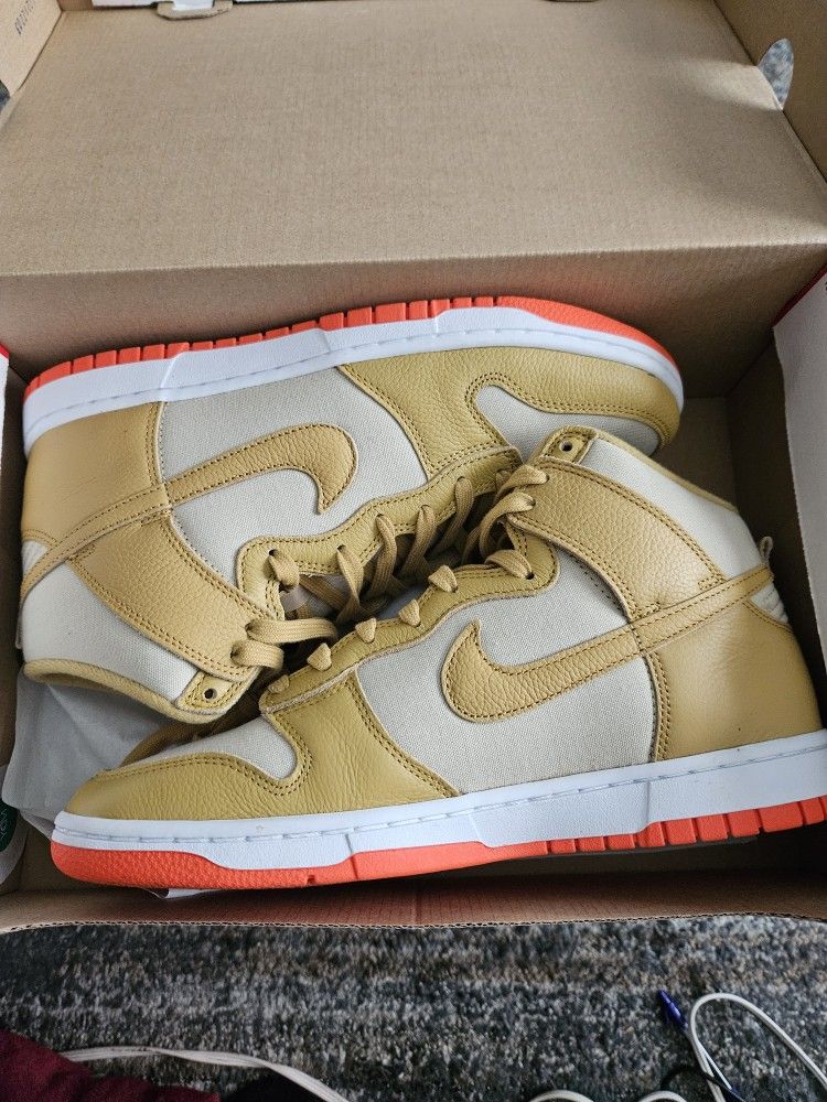 Nike Dunks Halloween