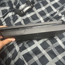 ps4 with controller no wires 
