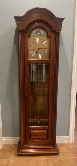 Howard Miller B4 Grandfather Clock