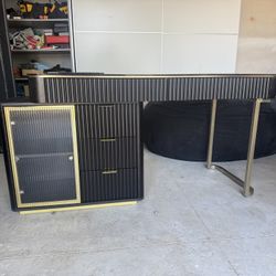 Modern Desk