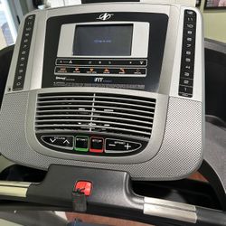 NordicTrack C 990 Treadmill - Used 