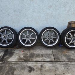 Rims with tires 225/40 R18     5x100 And 5x114 
