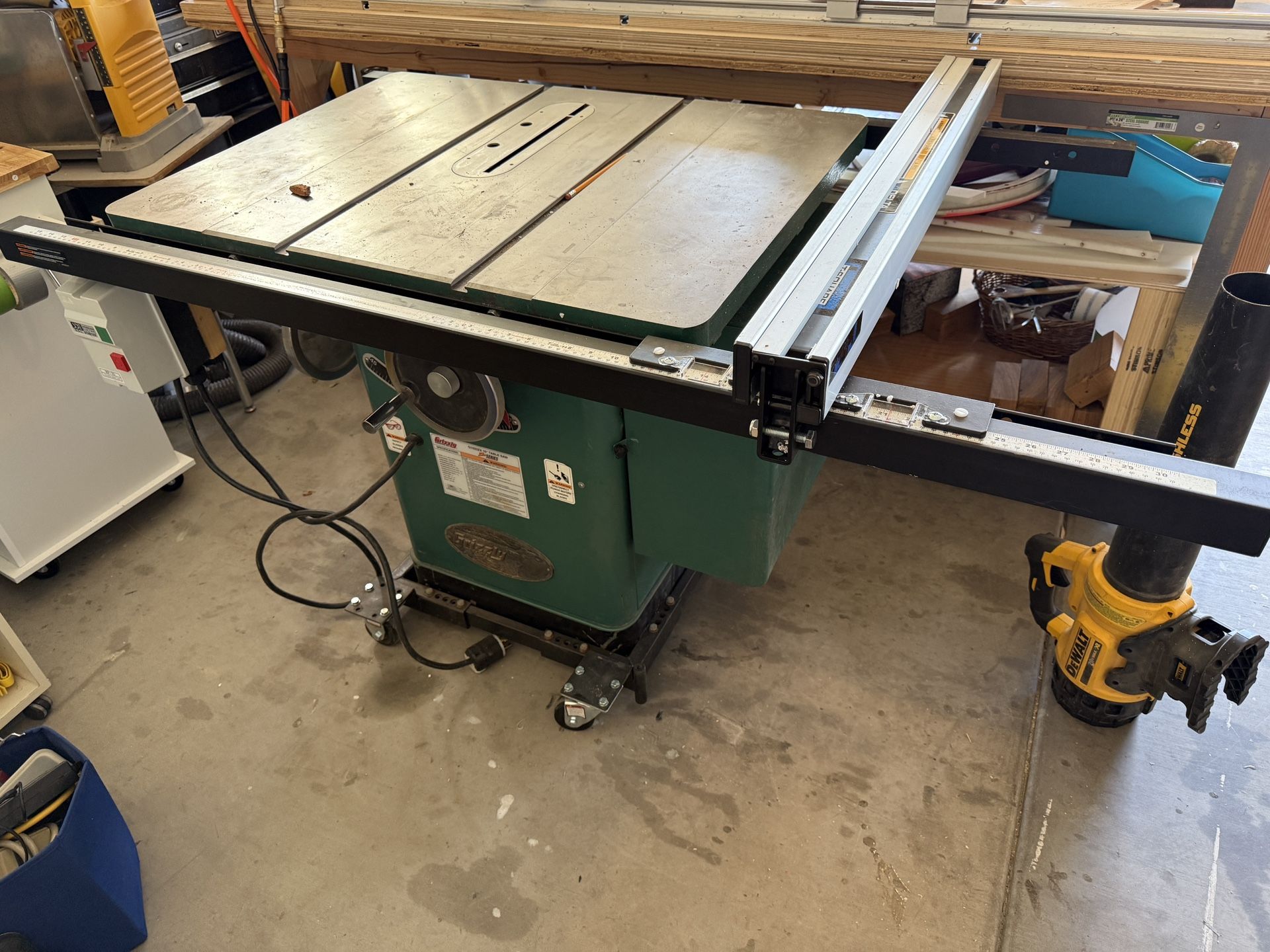 Grizzly 10” Table Saw 3hp G1023ZX