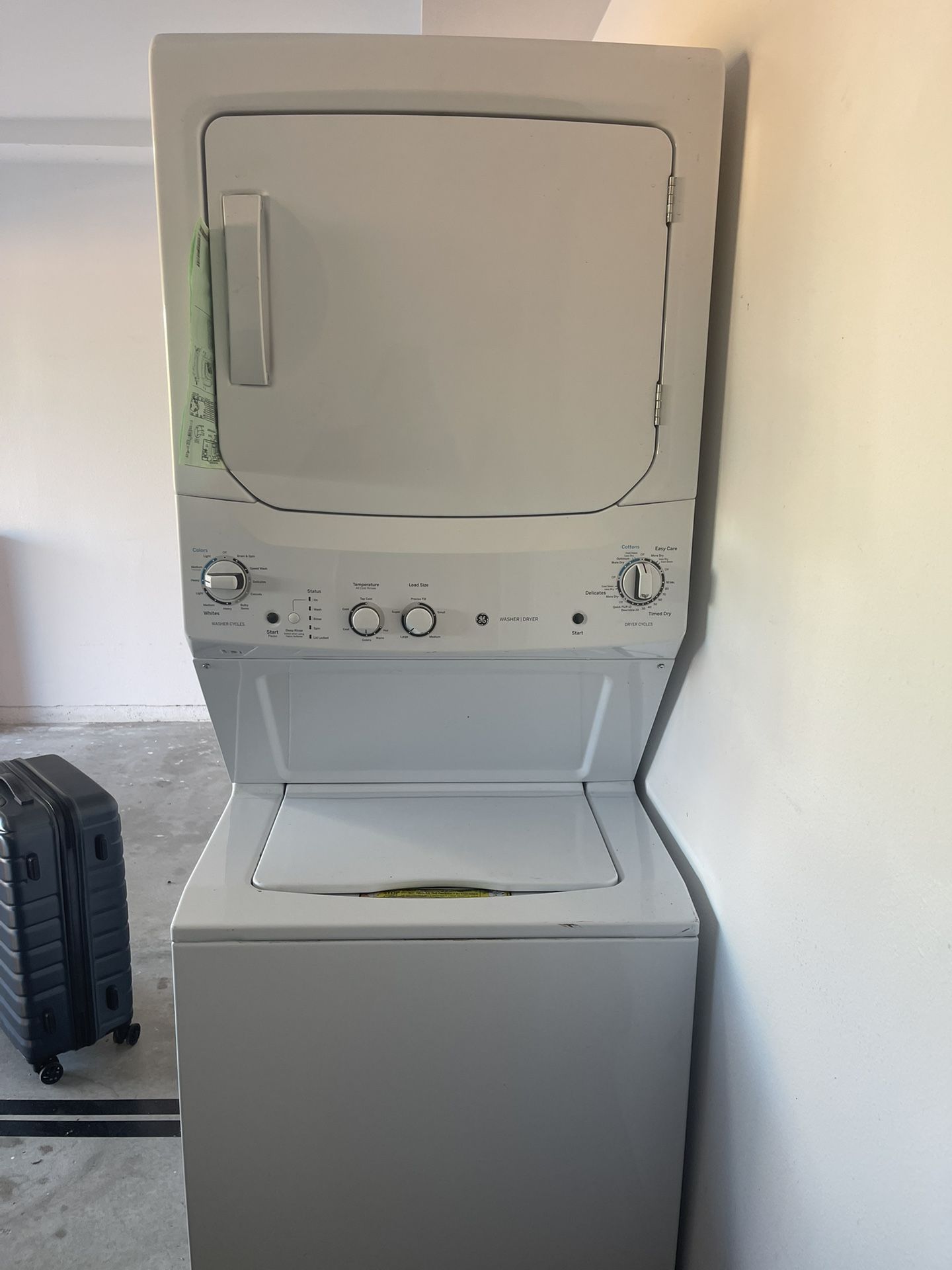 GE Stackable Washer And Gas Dryer