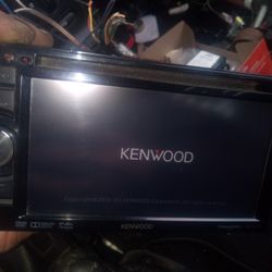Kenwood Audio Receiver Touch Screen Clean No Scratches