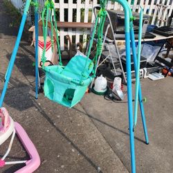  Baby Swing