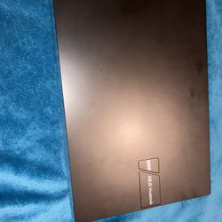 Asus Vivobook Laptop 