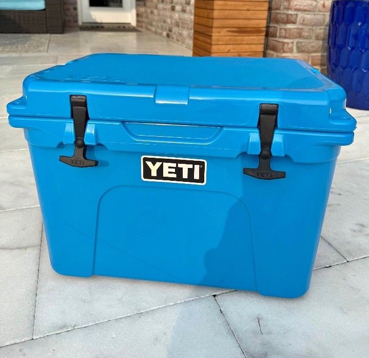 Yeti Cooler 35