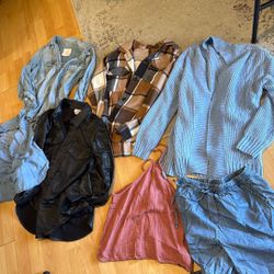 15 Pc Of Women’s Clothes 