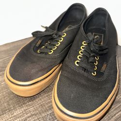 Used Good Vans Black With Gum Sole Women’s 8.5 = Men’s 7