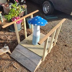 Bird Bath Concrete 3.5 Bridge 6 Concrete Mushrooms 
