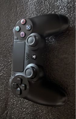 PS4 Controller