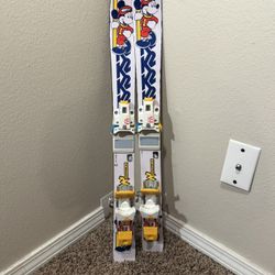 K2 Walt Disney Team Mickey Mouse Skis 60th Anniversary (1987) Vintage W Bindings