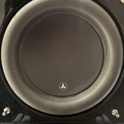 JL Audio F112 subwoofer 12" @ 1500 Watts