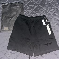 Black Essentials Shorts