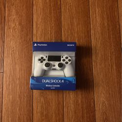 BRAND NEW PS4 CONTROLLER 