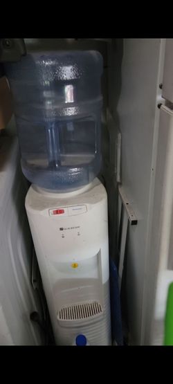 Hot & cold water tank