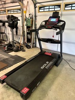Sole F63 Folding Treadmill Like New - Delivery Available