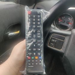 LG And Samsung Universal Remotes 