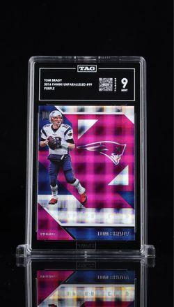 Tom Brady 2016 Panini Unparalleled #99 Purple TAG 9 Mint