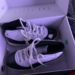 Jordan 11 Gratitude, Size 8.5 