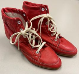 Vintage Unisex California Cruisers Red High-Top Sneakers