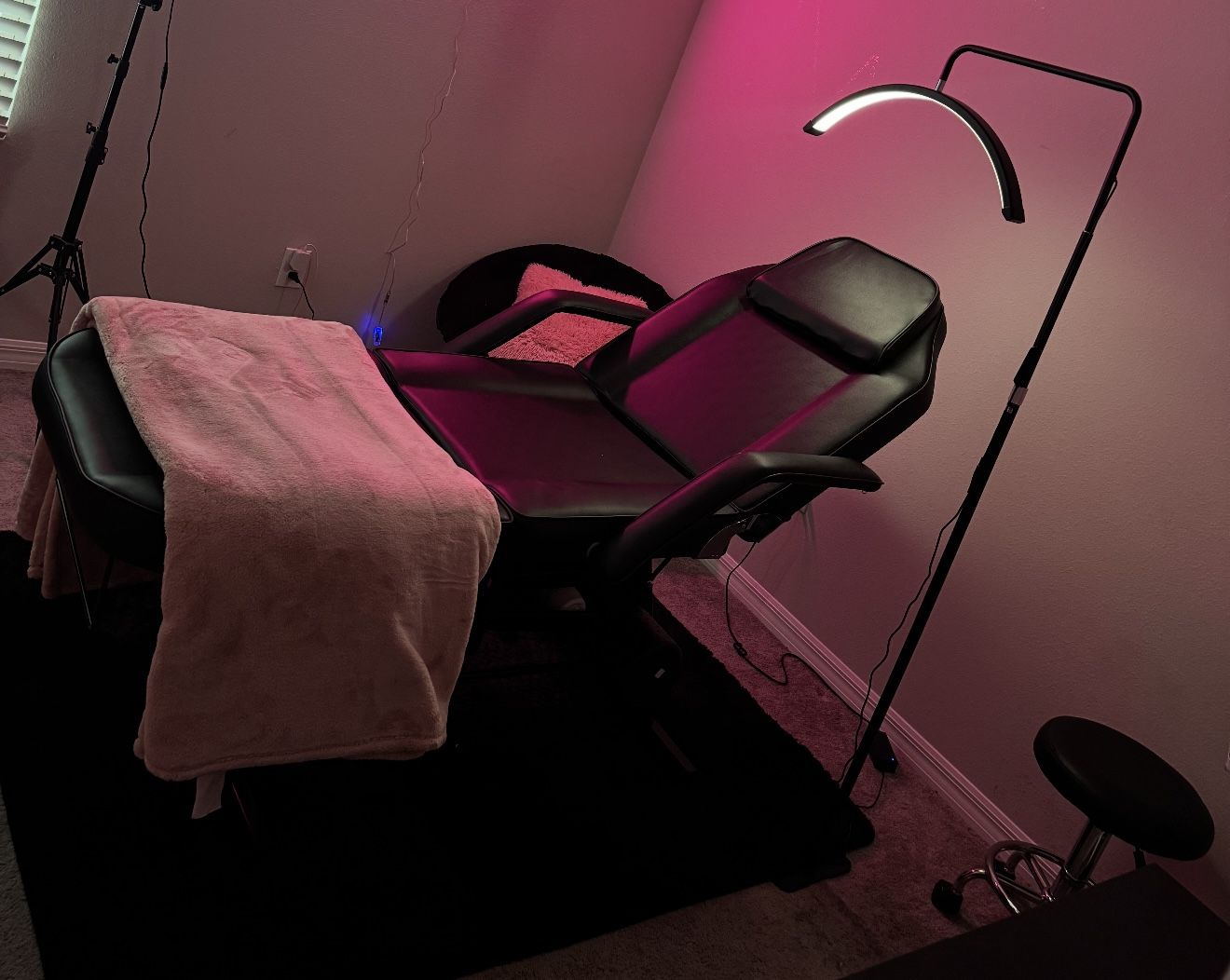 Tattoo/ Dental/ Esthetician Chair
