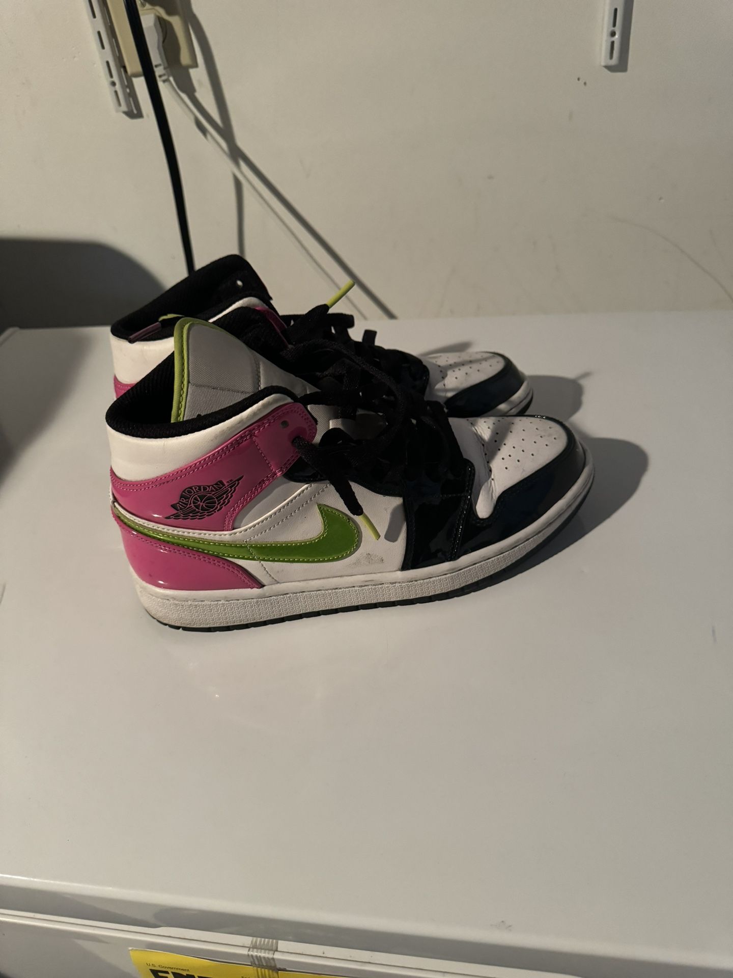 Women’s Jordan 1’s