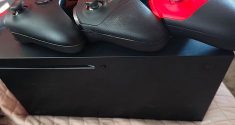 Xbox Series X Great Condition w remotes and Astro wireless headset