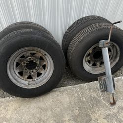 Yantas Con Gomas 90% Solo 4 Meses De Uso 205/75/15 ,