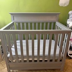 Mini Crib
