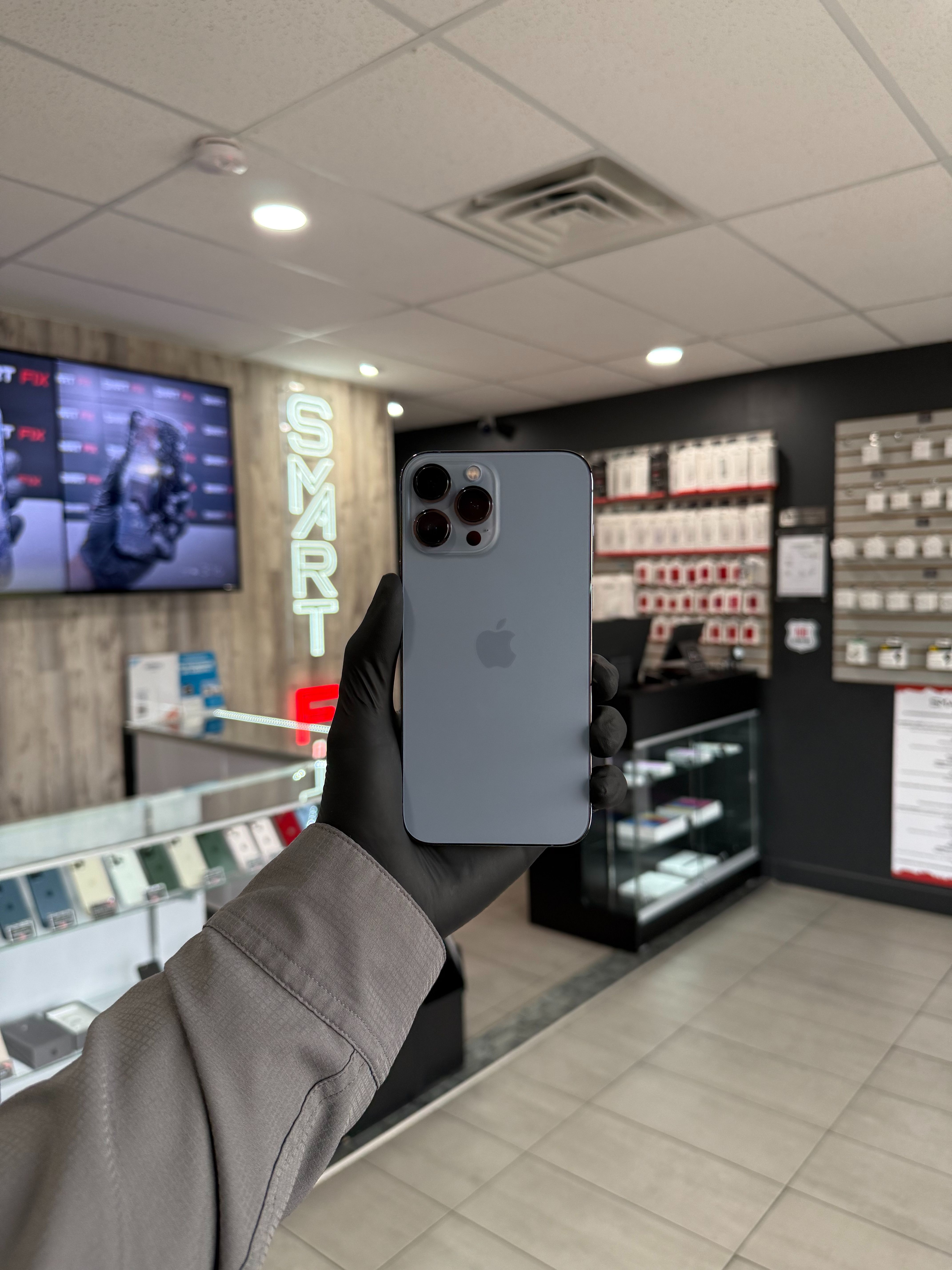 iPhone 13 Pro Max 128GB Unlocked- Phoenix Az