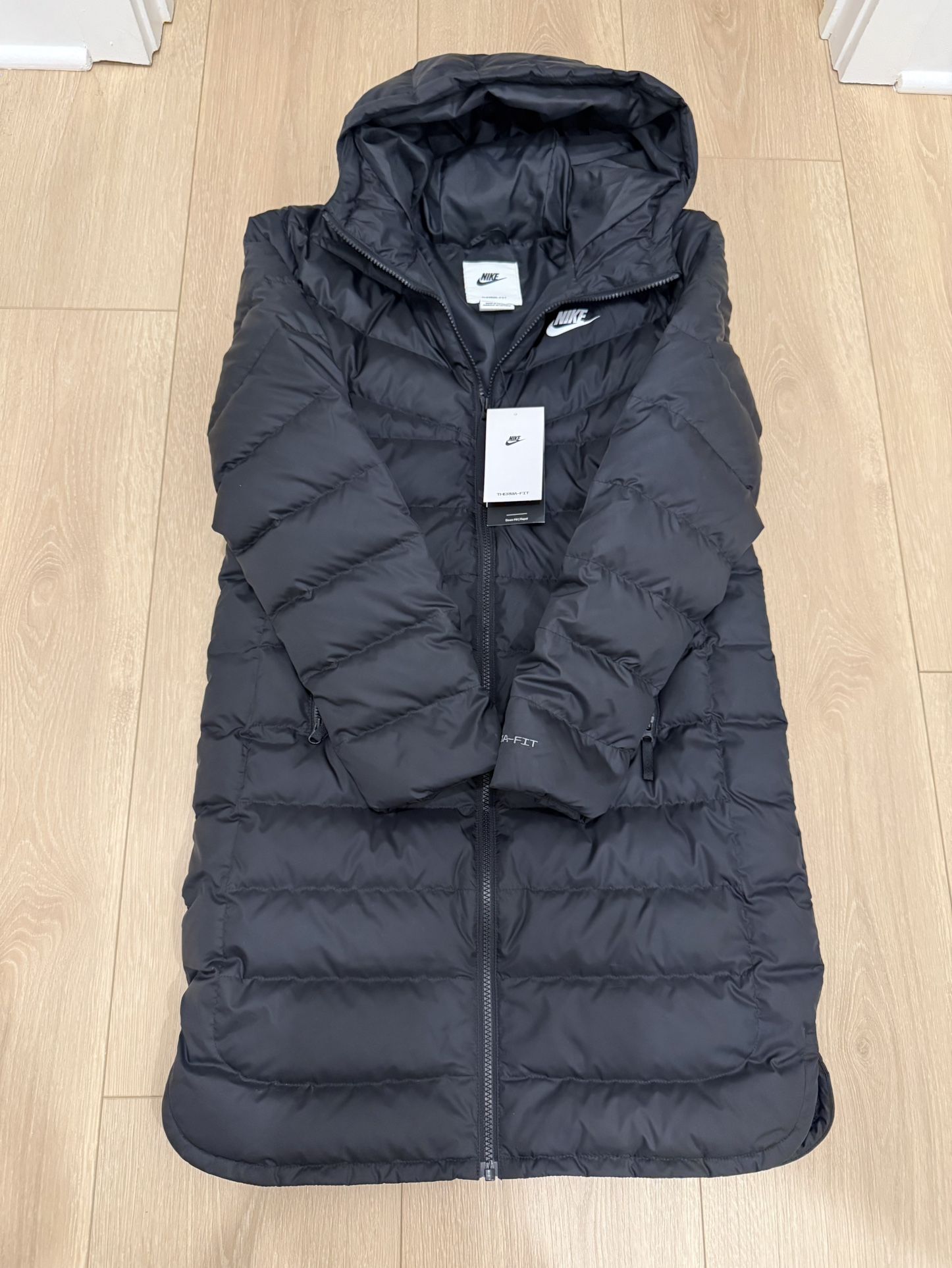 NEW NWT NIKE Women Hooded Sports Therma Fit Repel Windrunner Long Parka Winter Coat Jacket XS Black