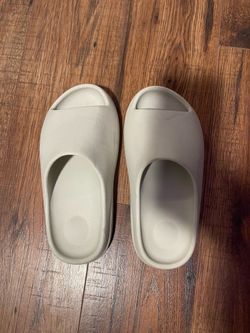 Yeezy Slide Sandals