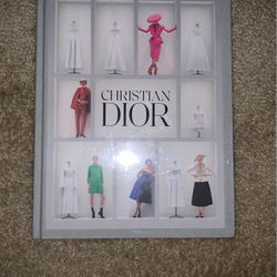 Christian Dior Book