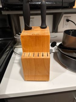 KNIFE HOLDER