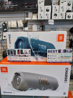 JBL Flip7 hasta 14 horas de reproducción a un precio especial de $139.