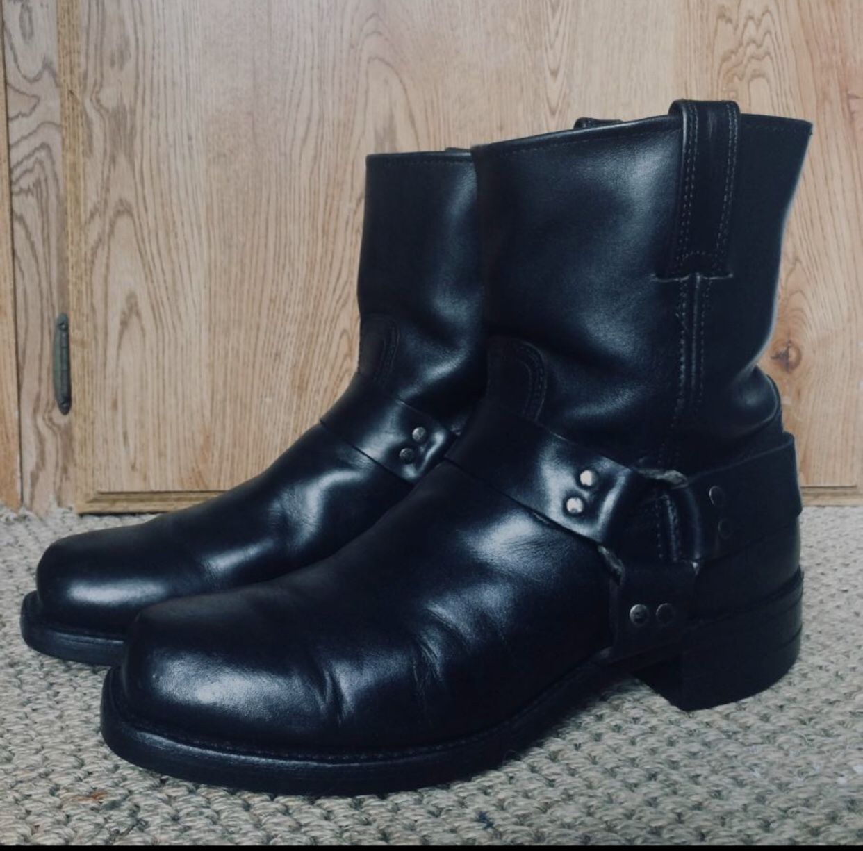 Excellent Like New Condition!  Frye Boots - Mens, Size 10-1/2 (retail Was $450!) Last Chance!