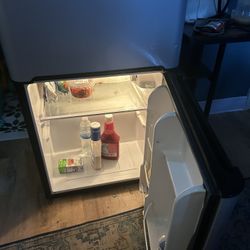 Mini Fridge With Freezer